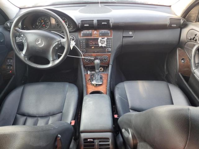 WDBRF92H07F924540 - 2007 MERCEDES-BENZ C 280 4MATIC RED photo 8