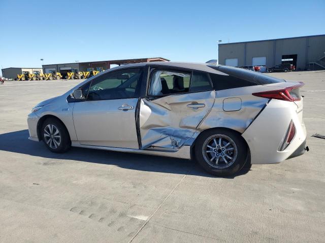 JTDKARFP0J3092497 - 2018 TOYOTA PRIUS PRIM SILVER photo 2