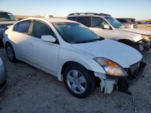 1N4AL21E27N467702 - 2007 NISSAN ALTIMA 2.5 WHITE photo 4