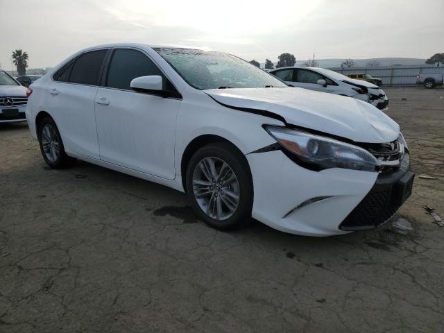 4T1BF1FK3HU733410 - 2017 TOYOTA CAMRY LE WHITE photo 4