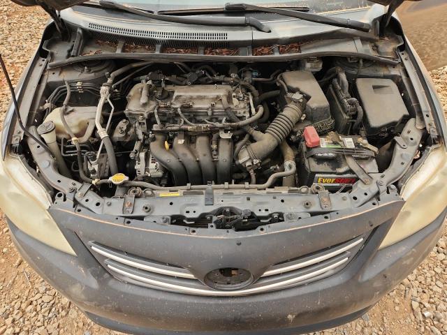 2T1BU4EE6DC929680 - 2013 TOYOTA COROLLA BASE Graphit Foto 11