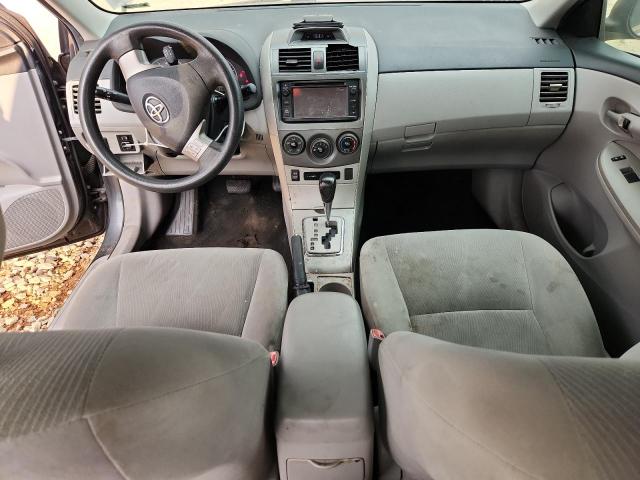 2T1BU4EE6DC929680 - 2013 TOYOTA COROLLA BASE Graphit Foto 8
