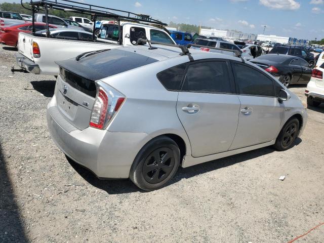 JTDKN3DU7D5569106 - 2013 TOYOTA PRIUS 银色 照片 3
