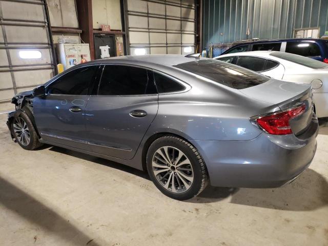 1G4ZP5SS5JU132269 - 2018 BUICK LACROSSE ESSENCE GRAY photo 2