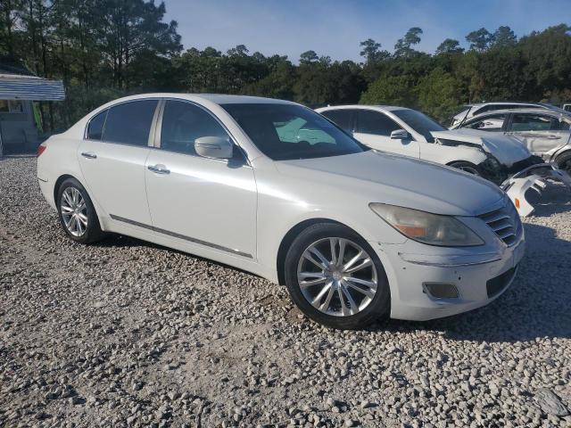 KMHGC4DF3BU128039 - 2011 HYUNDAI GENESIS 4.6L WHITE photo 4