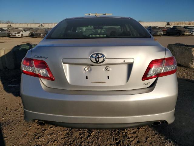 4T1BF3EK4AU086714 - 2010 TOYOTA CAMRY BASE SILVER photo 6