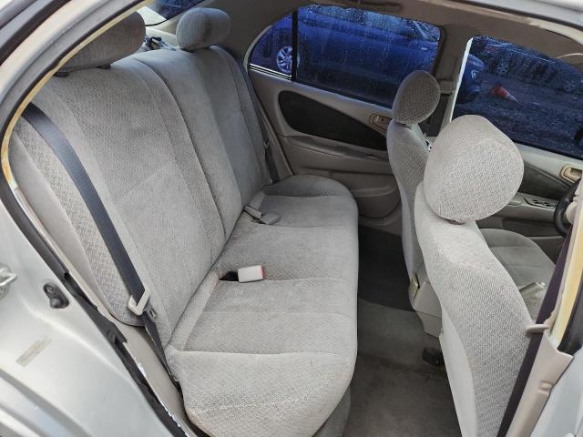 1NXBR12E3YZ336965 - 2000 TOYOTA COROLLA VE Argent photo 10