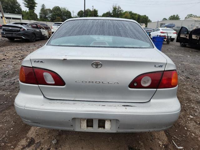 1NXBR12E3YZ336965 - 2000 TOYOTA COROLLA VE Argent photo 6