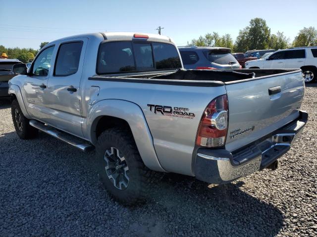 3TMLU4EN9DM124915 - 2013 TOYOTA TACOMA DOUBLE CAB Gümüş fotoğraf 2