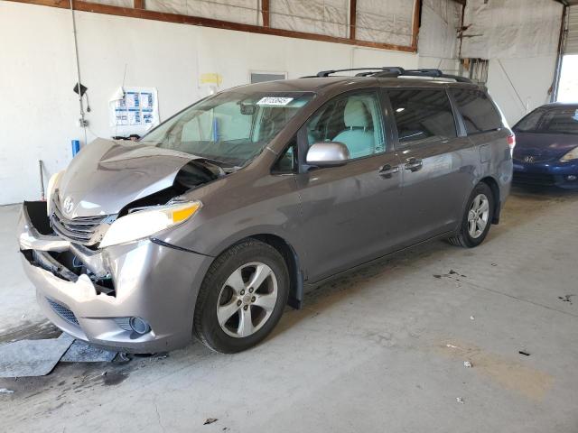 2012 TOYOTA SIENNA LE, 