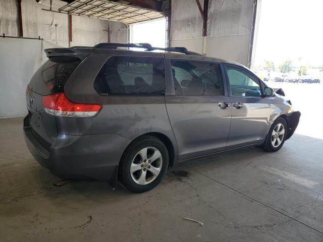 5TDKK3DC9CS199575 - 2012 TOYOTA SIENNA LE 灰色 照片 3