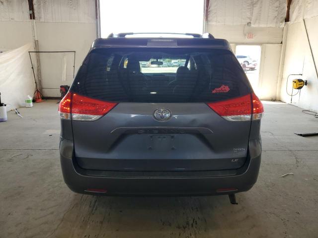 5TDKK3DC9CS199575 - 2012 TOYOTA SIENNA LE 灰色 照片 6