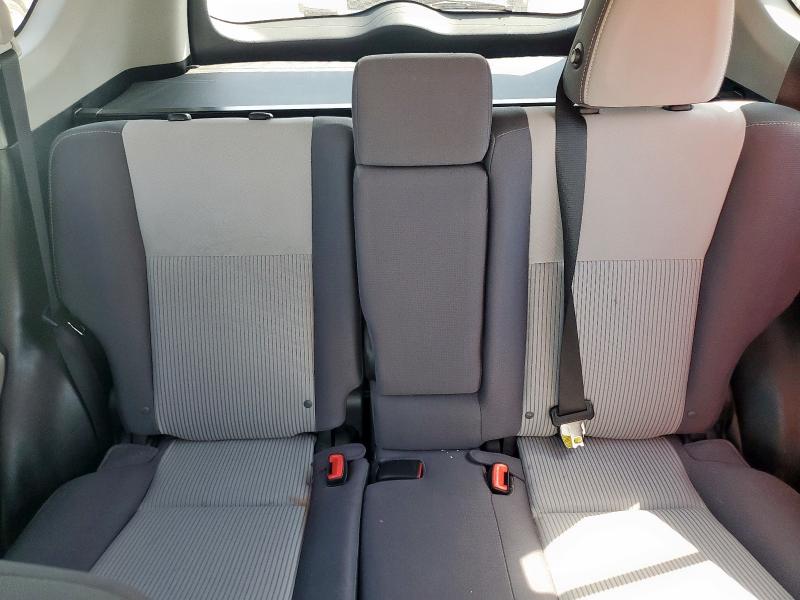 2T3WFREVXFW180836 - 2015 TOYOTA RAV4 XLE SILVER photo 10