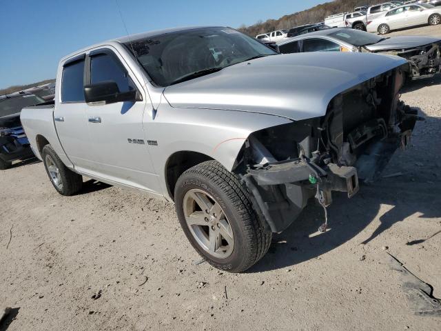 1D3HV13T49S777953 - 2009 DODGE RAM 1500 SILVER photo 4