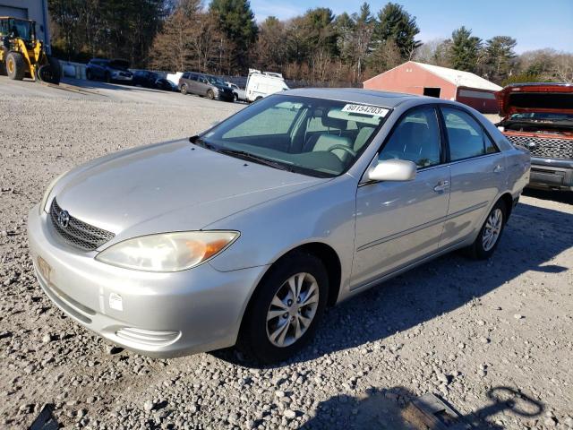 4T1BF32K44U577714 - 2004 TOYOTA CAMRY LE SILVER photo 1