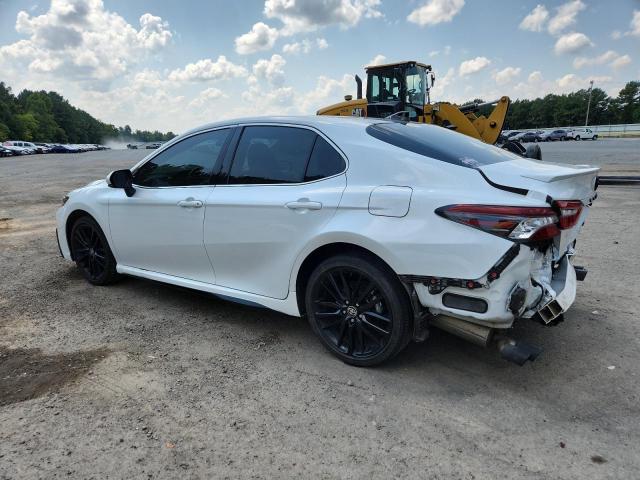 4T1K61AK8PU796475 - 2023 TOYOTA CAMRY XSE WHITE photo 2