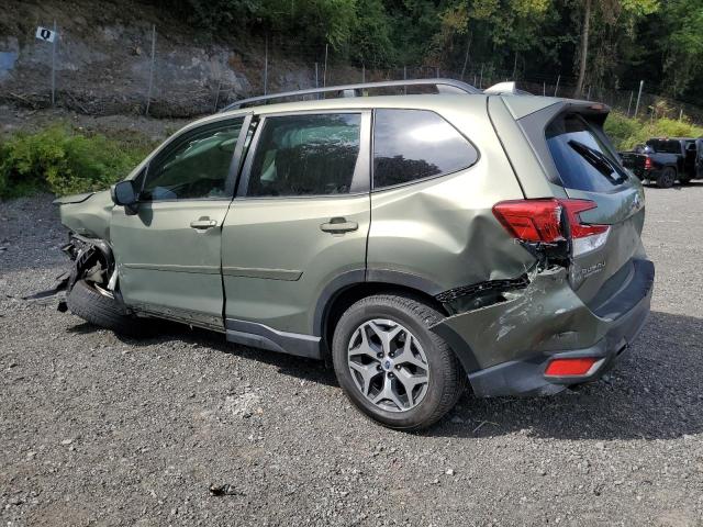JF2SKAJC6MH464808 - 2021 SUBARU FORESTER PREMIUM Зеленый фото 2