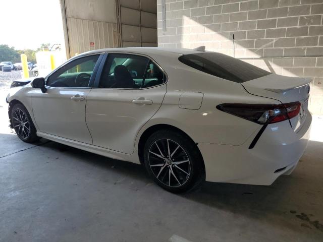 4T1G11AK9NU636378 - 2022 TOYOTA CAMRY SE WHITE photo 2