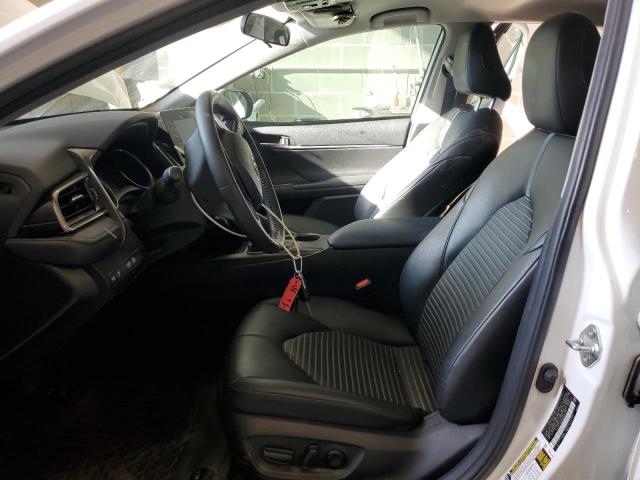 4T1G11AK9NU636378 - 2022 TOYOTA CAMRY SE WHITE photo 7