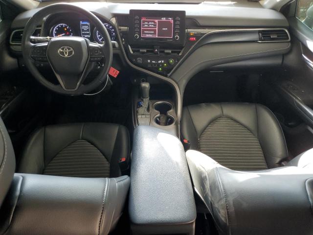 4T1G11AK9NU636378 - 2022 TOYOTA CAMRY SE WHITE photo 8