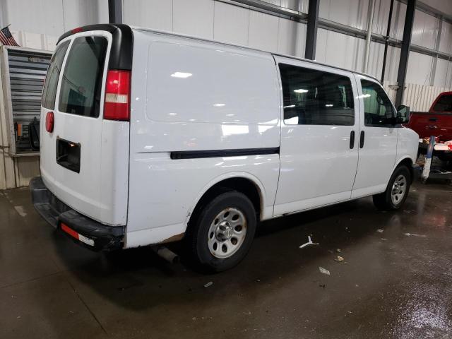 1GCSGAFXXD1172549 - 2013 CHEVROLET EXPRESS G1 WHITE photo 3