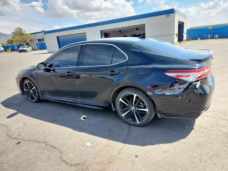 4T1B61HK2KU749490 - 2019 TOYOTA CAMRY XSE Սև լուսանկար 2