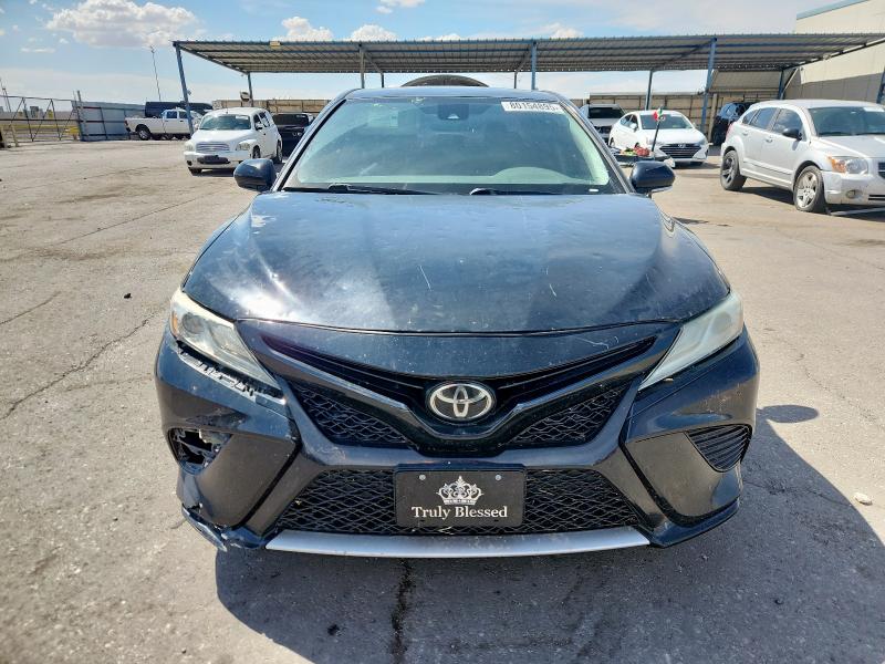 4T1B61HK2KU749490 - 2019 TOYOTA CAMRY XSE Սև լուսանկար 5