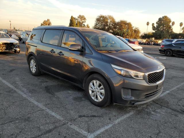 KNDMB5C19F6040161 - 2015 KIA SEDONA LX CHARCOAL photo 4