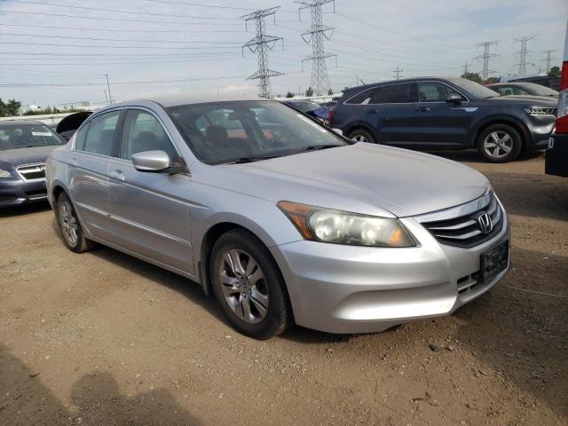 1HGCP2F45BA053662 - 2011 HONDA ACCORD LXP Сріблястий фото 4