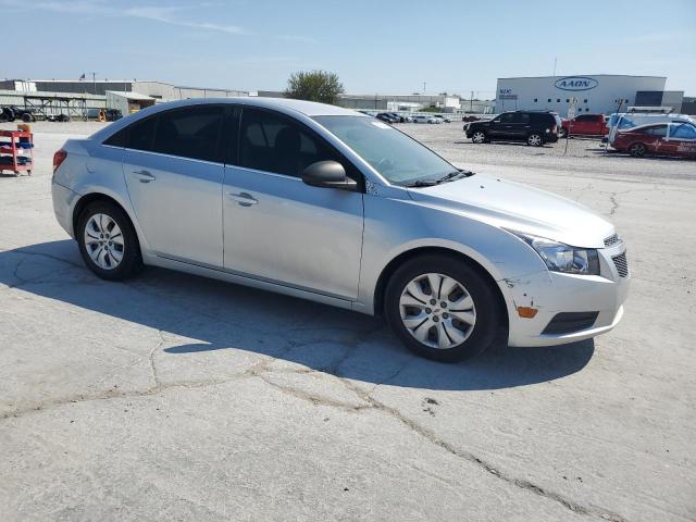 1G1PC5SH0C7265642 - 2012 CHEVROLET CRUZE LS SILVER photo 4