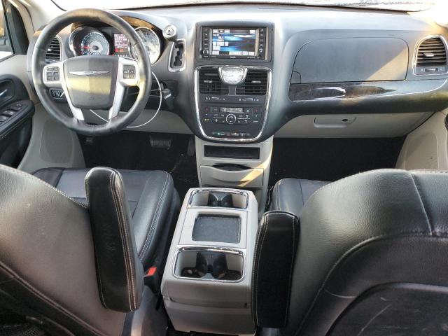 2C4RC1CG7FR742102 - 2015 CHRYSLER TOWN & COU TOURING L SILVER photo 8