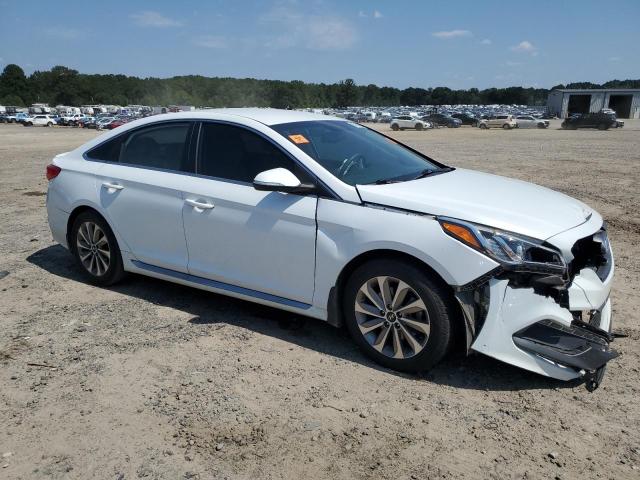 5NPE34AF3HH499155 - 2017 HYUNDAI SONATA SPORT WHITE photo 4