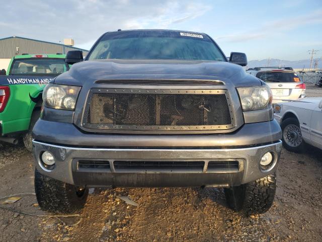 5TFHY5F1XBX188593 - 2011 TOYOTA TUNDRA CREWMAX LIMITED GRAY photo 5