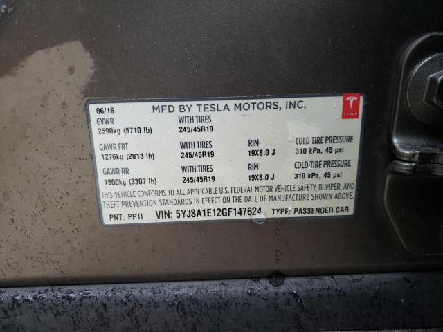 5YJSA1E12GF147624 - 2016 TESLA MODEL S GRAY photo 13