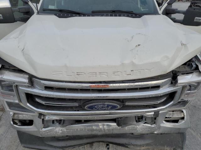 1FT8W2BT4NED72844 - 2022 FORD F250 SUPER DUTY WHITE photo 11