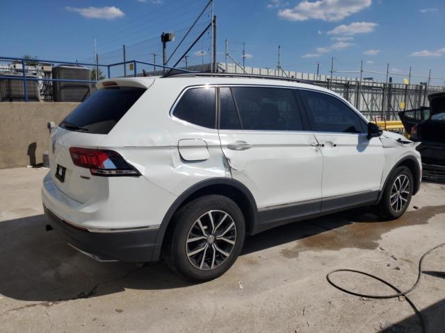 3VV2B7AXXMM013575 - 2021 VOLKSWAGEN TIGUAN SE 白色 照片 3