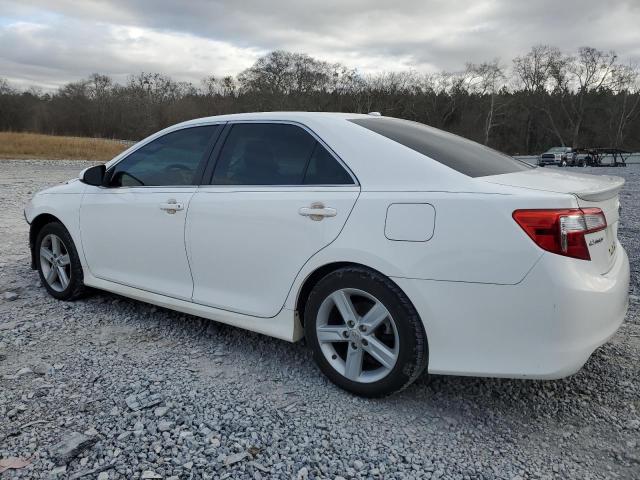 4T1BF1FKXDU227308 - 2013 TOYOTA CAMRY L WHITE photo 2