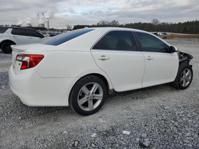 4T1BF1FKXDU227308 - 2013 TOYOTA CAMRY L WHITE photo 3