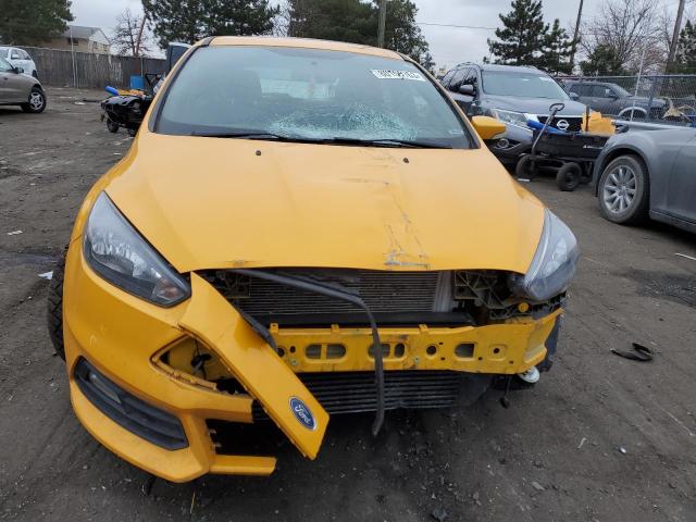 1FADP3L9XGL221077 - 2016 FORD FOCUS ST YELLOW photo 5