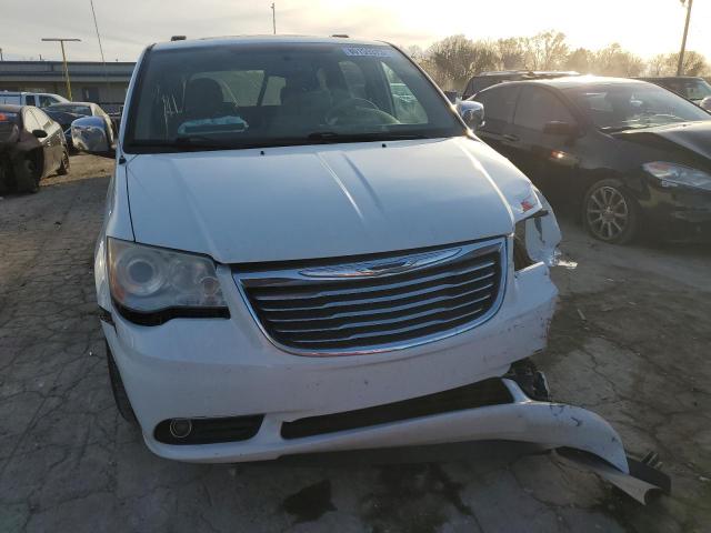 2C4RC1GG5DR512856 - 2013 CHRYSLER TOWN & COU LIMITED WHITE photo 5