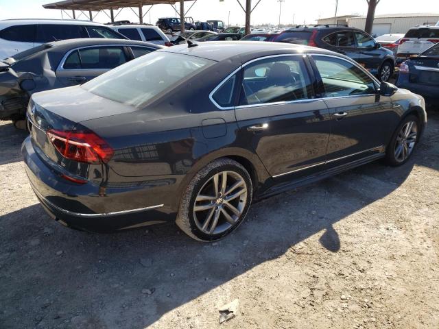 1VWDT7A35HC031519 - 2017 VOLKSWAGEN PASSAT R-LINE Grau Foto 3
