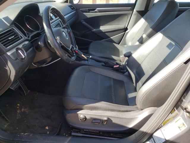 1VWDT7A35HC031519 - 2017 VOLKSWAGEN PASSAT R-LINE Grau Foto 7