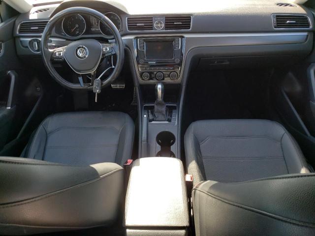 1VWDT7A35HC031519 - 2017 VOLKSWAGEN PASSAT R-LINE Grau Foto 8