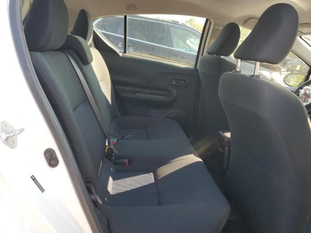 JTDKDTB33J1607690 - 2018 TOYOTA PRIUS C 白色 照片 10