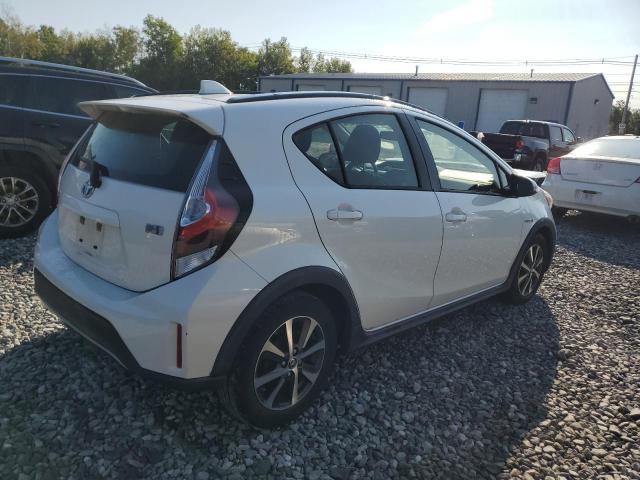 JTDKDTB33J1607690 - 2018 TOYOTA PRIUS C 白色 照片 3