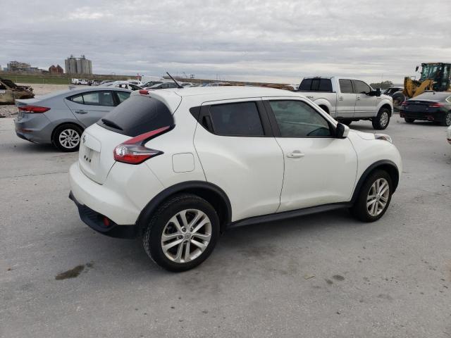 JN8AF5MR0HT702813 - 2017 NISSAN JUKE S WHITE photo 3