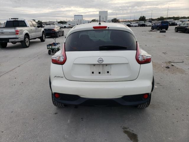 JN8AF5MR0HT702813 - 2017 NISSAN JUKE S WHITE photo 6