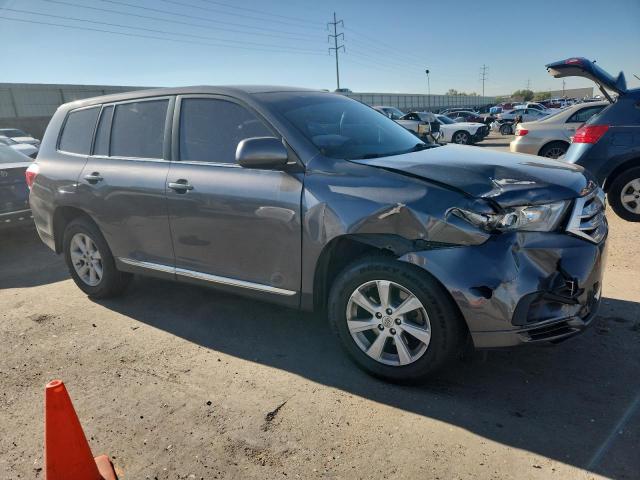 5TDZA3EH6DS044611 - 2013 TOYOTA HIGHLANDER BASE Графитовый фото 4