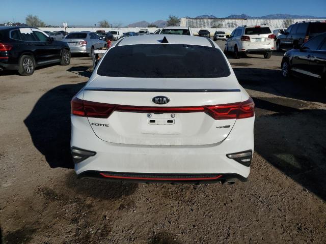 3KPF34AD2ME294038 - 2021 KIA FORTE GT LINE WHITE photo 6