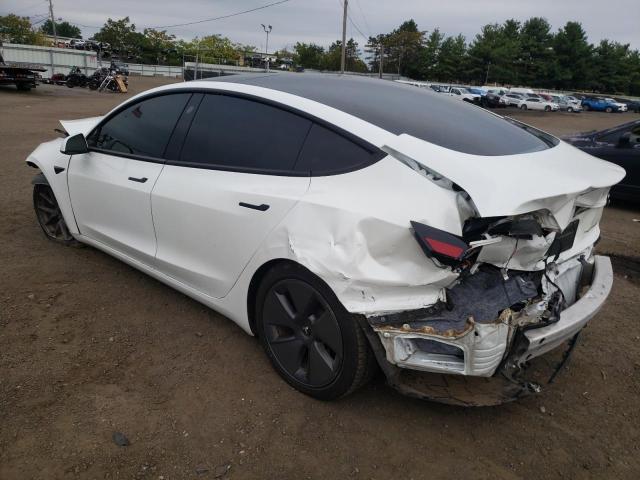5YJ3E1EB3NF165029 - 2022 TESLA MODEL 3 Blanco foto 2
